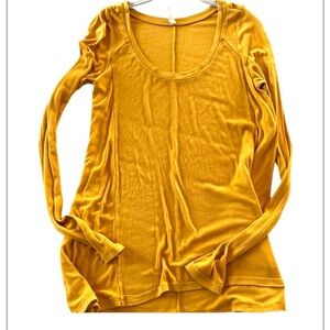 Free People Long Sleeve Top Sz Medium Yellow Gold